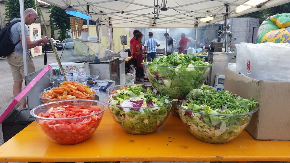 Het eten in San Felice sul Panaro loopt een beetje uit (al zo'n 50 minuten) (foto 5 van 6)