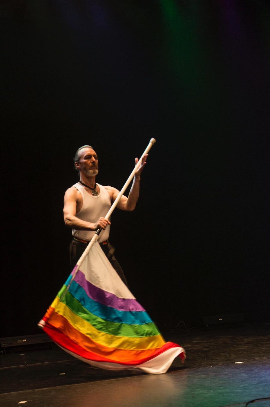 Onlangs danste Henny Brink op 'Somewhere over the Rainbow' tijdens het… (foto 2 van 2)