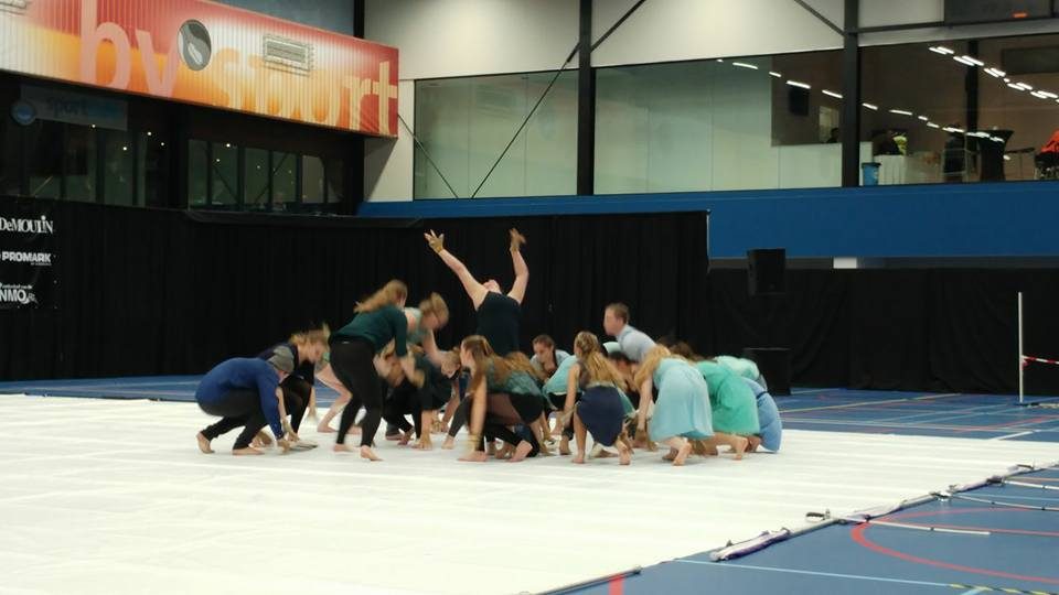 Vanavond was in Leeuwarden de laatste CGN winterguard contest voor Championships (foto 3 van 3)