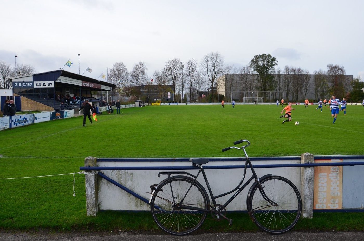 Wil je Jong Jubal en Jubal nog één keer aan het werk zien voor de DCE… (foto 2 van 2)