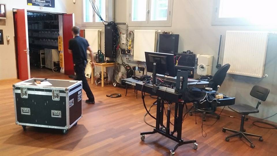 De opbouw is gestart (foto 8 van 9)