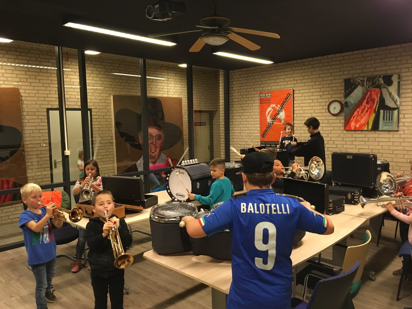 Ben jij 7 of 8 jaar oud en lijkt het leuk om muziek te maken? (foto 5 van 6)