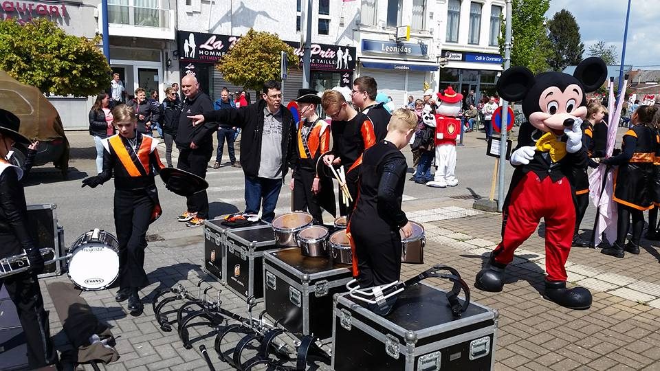 Jong Jubal treedt vandaag op in het Franse Jeumont in de Parade du 1er Mai (foto 3 van 6)