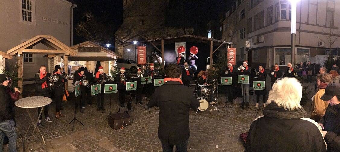 Op uitnodiging van de organisatie van de Recklinghauser Weihnachtsmarkt was het… (foto 1 van 4)
