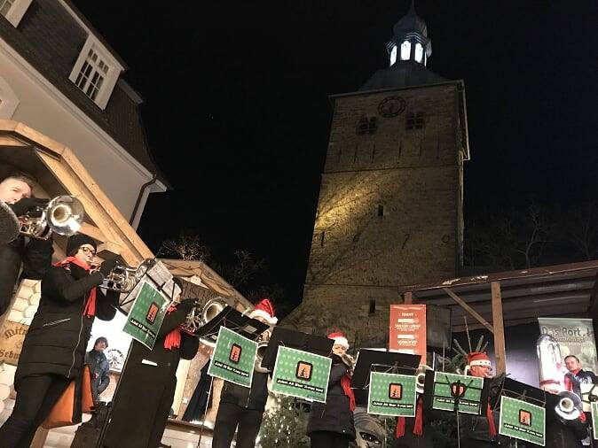 Op uitnodiging van de organisatie van de Recklinghauser Weihnachtsmarkt was het… (foto 2 van 4)