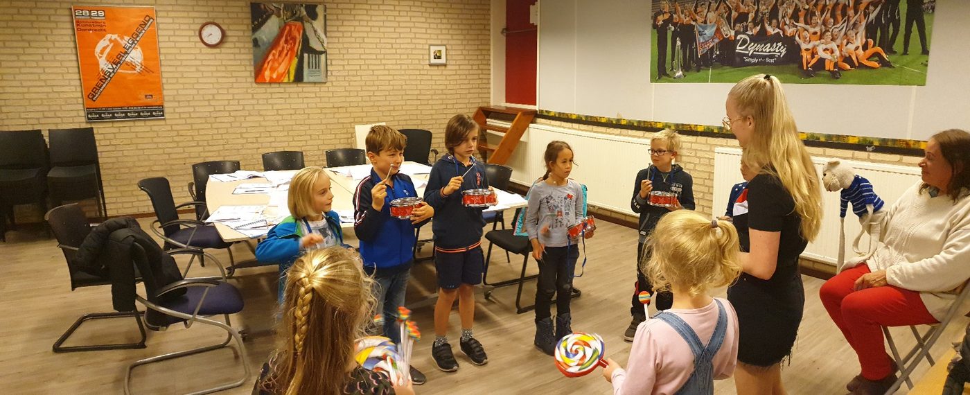 Vanavond was de eerste echte Music Kids les van dit seizoen! (foto 1 van 4)