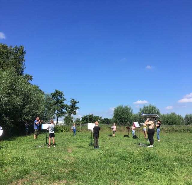 Vandaag hoopten we weer terug op het veld te zijn op woensdagavond…