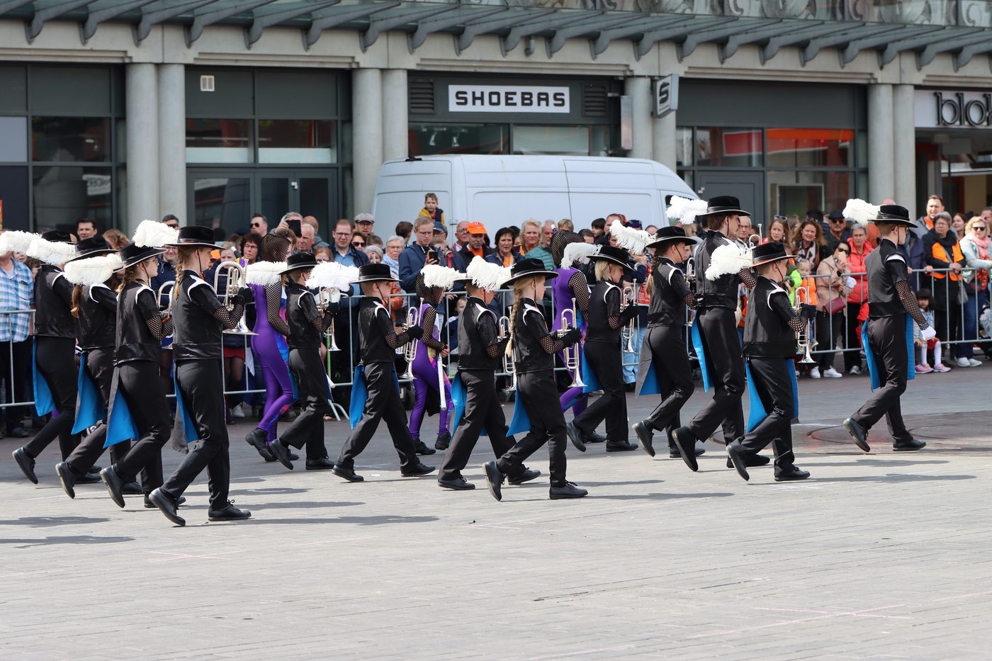 Morgen (zaterdag 4 juni) treden wij op in Dordrecht tijdens Cultuur op de Hoek (foto 7 van 8)