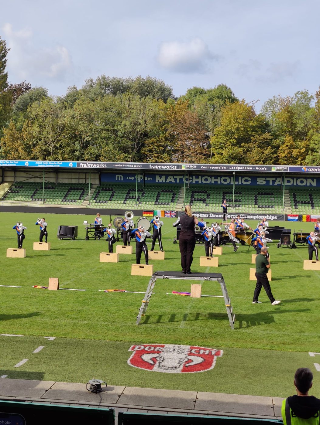 Kom jij onze percussion aanmoedigen tijdens de warm up?