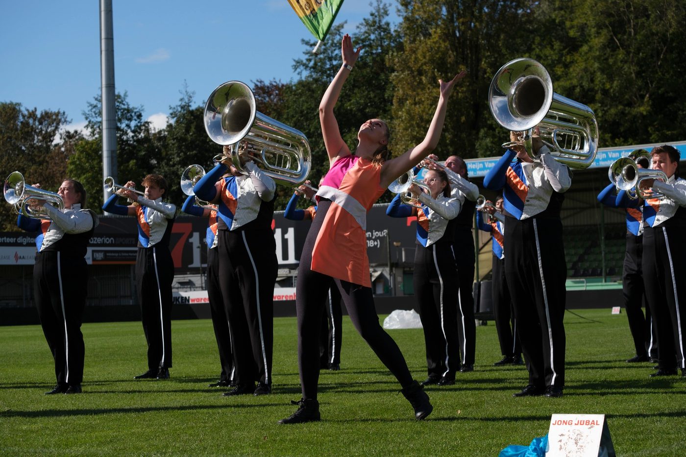 Jubal trakteerde de European Drum Corps Championships zaterdag op een primeur (foto 8 van 10)