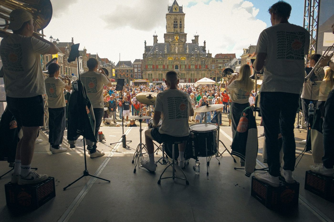 Wat een feestje in Delft! (foto 1 van 5)