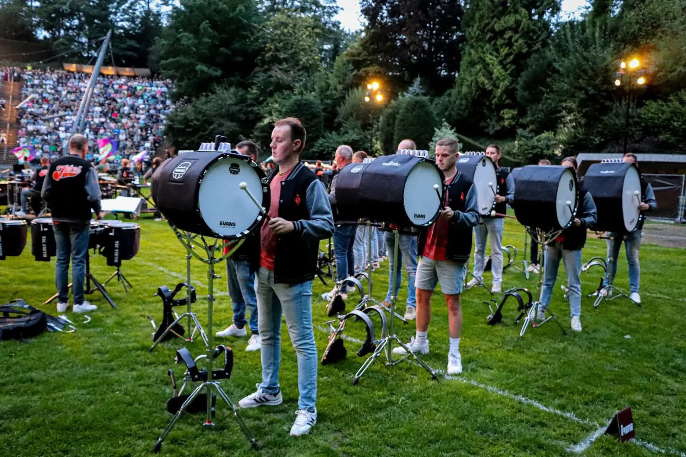 Jubal Legacy Project bij de Airborne Muziekstad Taptoe Ede (foto 2 van 10)