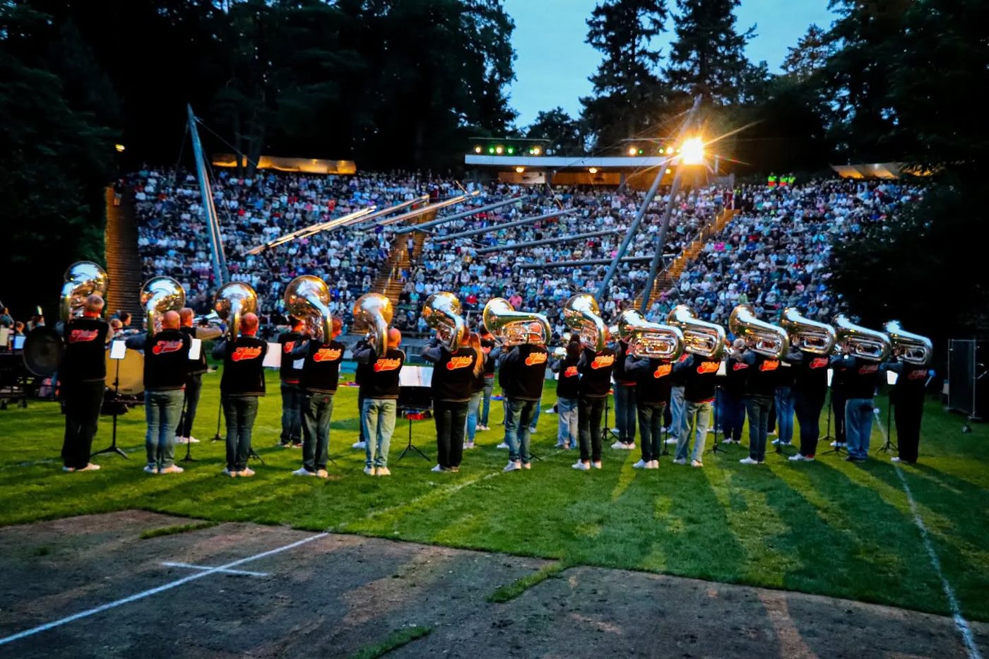 Jubal Legacy Project bij de Airborne Muziekstad Taptoe Ede (foto 3 van 10)
